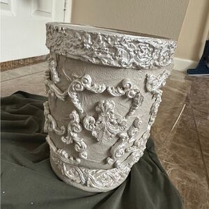 Elegant Silver and Cream Decorative Vase